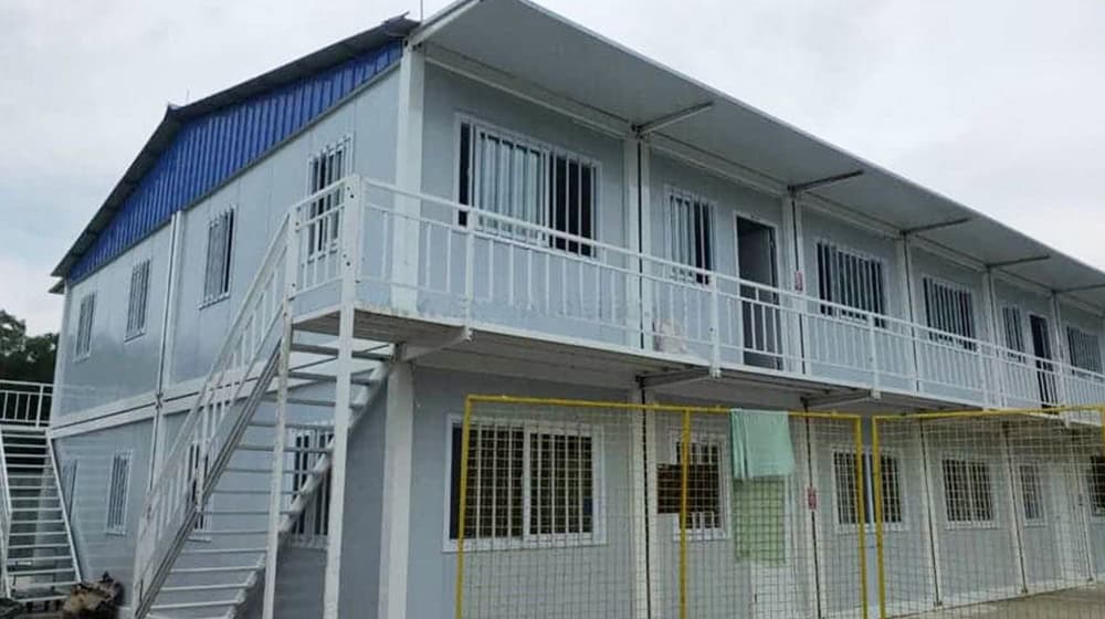 Modular Mobility: Instant Spaces with Flat-Pack Container-Based Offices & Homes