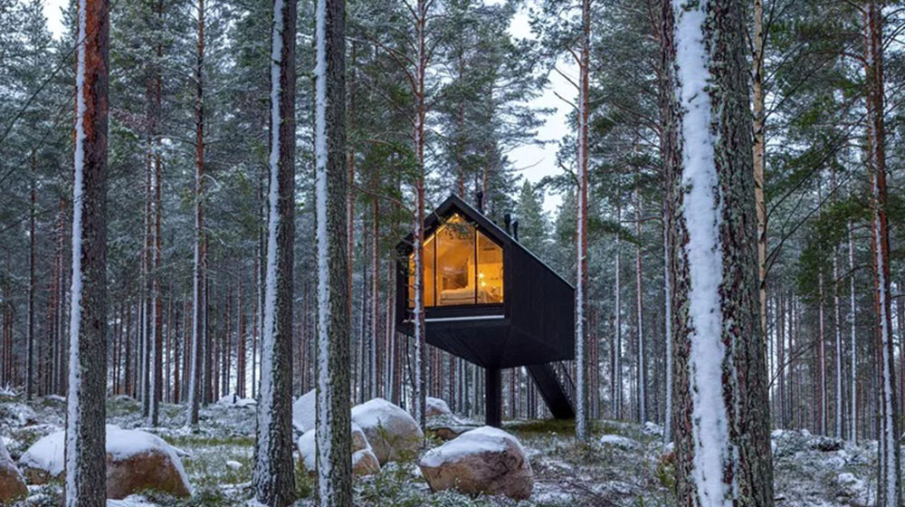 Efficient 3×10 Meter Cabin Design prefab house Snowden Cabin in the Mountains