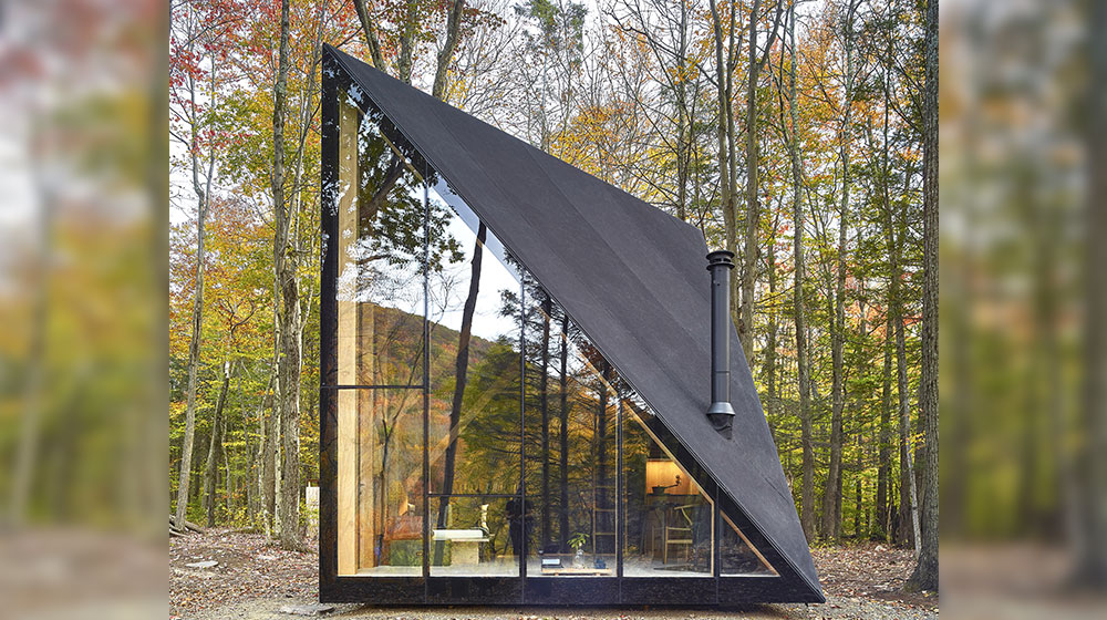 Compact A-Frame Cabin prefab luxury bungalow Breezecabin