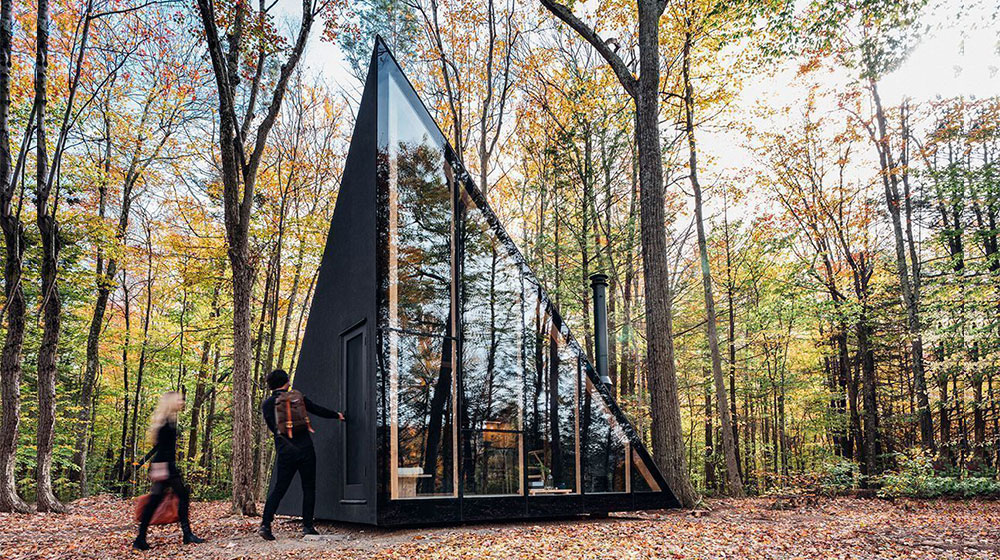 Compact A-Frame Cabin prefab luxury bungalow Breezecabin