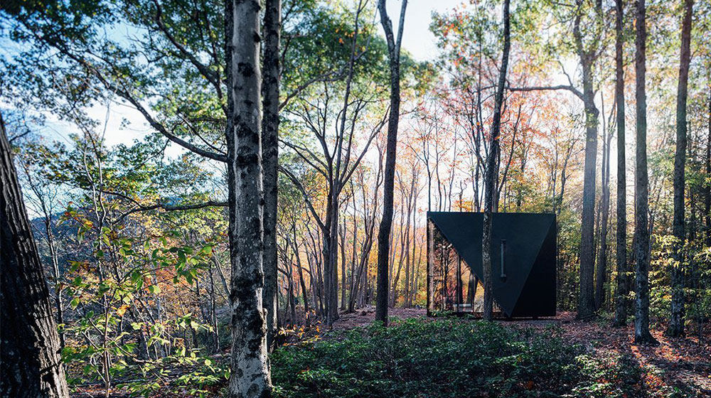 Compact A-Frame Cabin prefab luxury bungalow Breezecabin